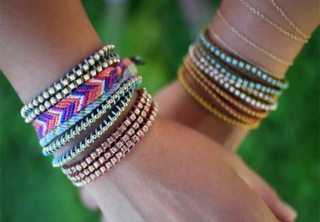 HƯỚNG DẪN LÀM VÒNG TAY HANDMADE ĐI DỰ PARTY